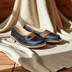 Ladies Leather Pumps -Button Pumps